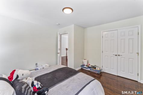 32 Yogananda Street Newtown CT 06482