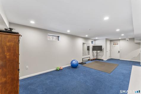 32 Yogananda Street Newtown CT 06482