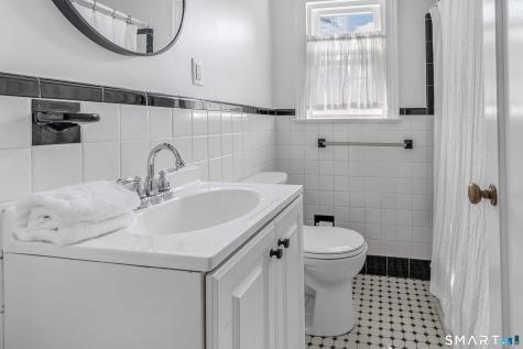 85 Louvain Street Fairfield CT 06825
