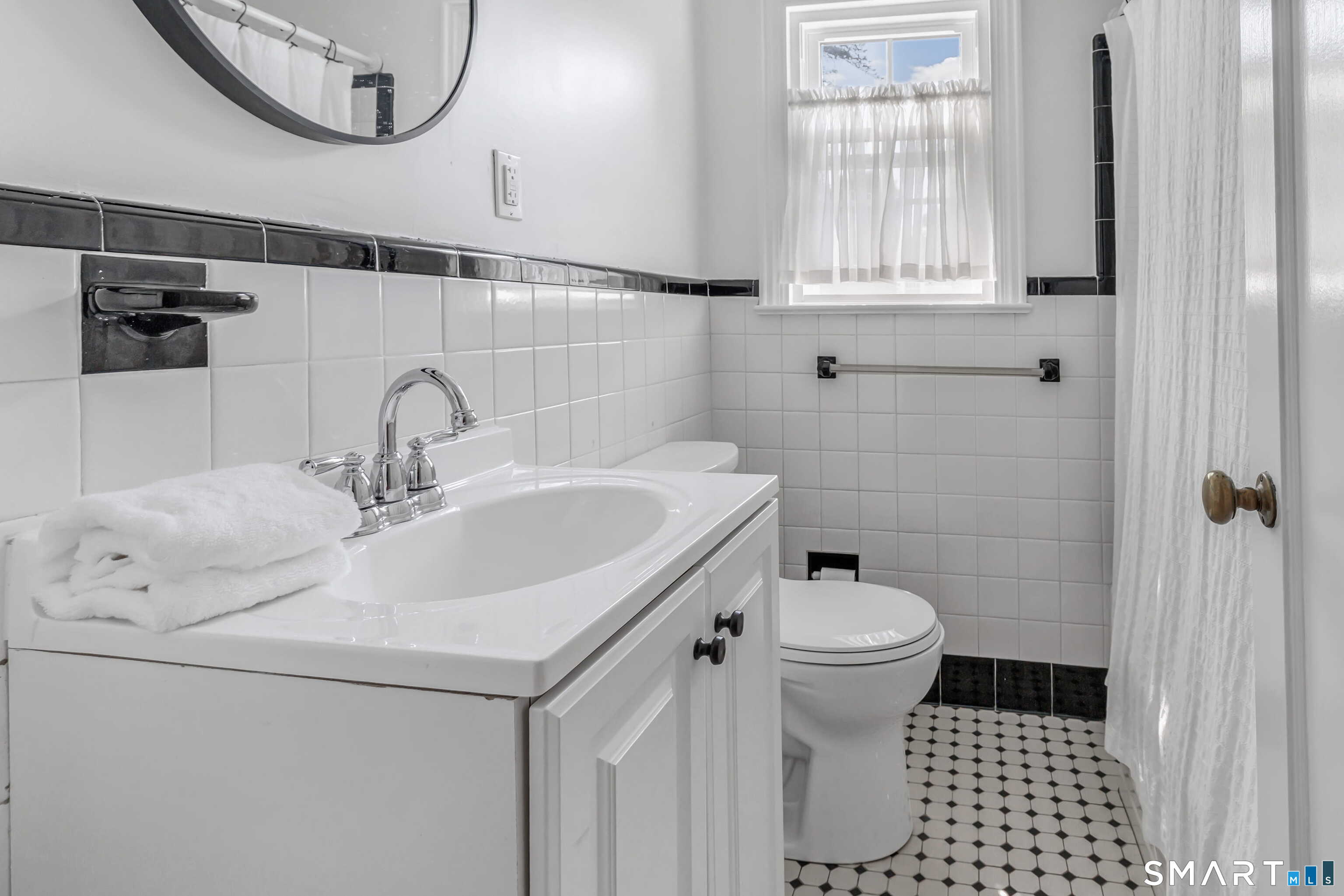 85 Louvain Street Fairfield CT 06825
