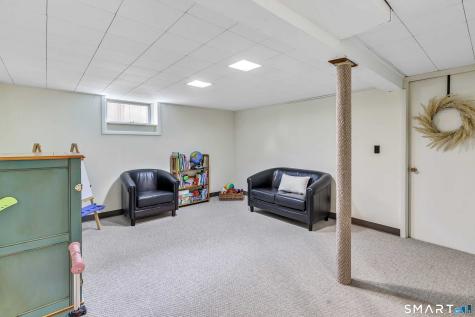 85 Louvain Street Fairfield CT 06825