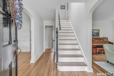85 Louvain Street Fairfield CT 06825