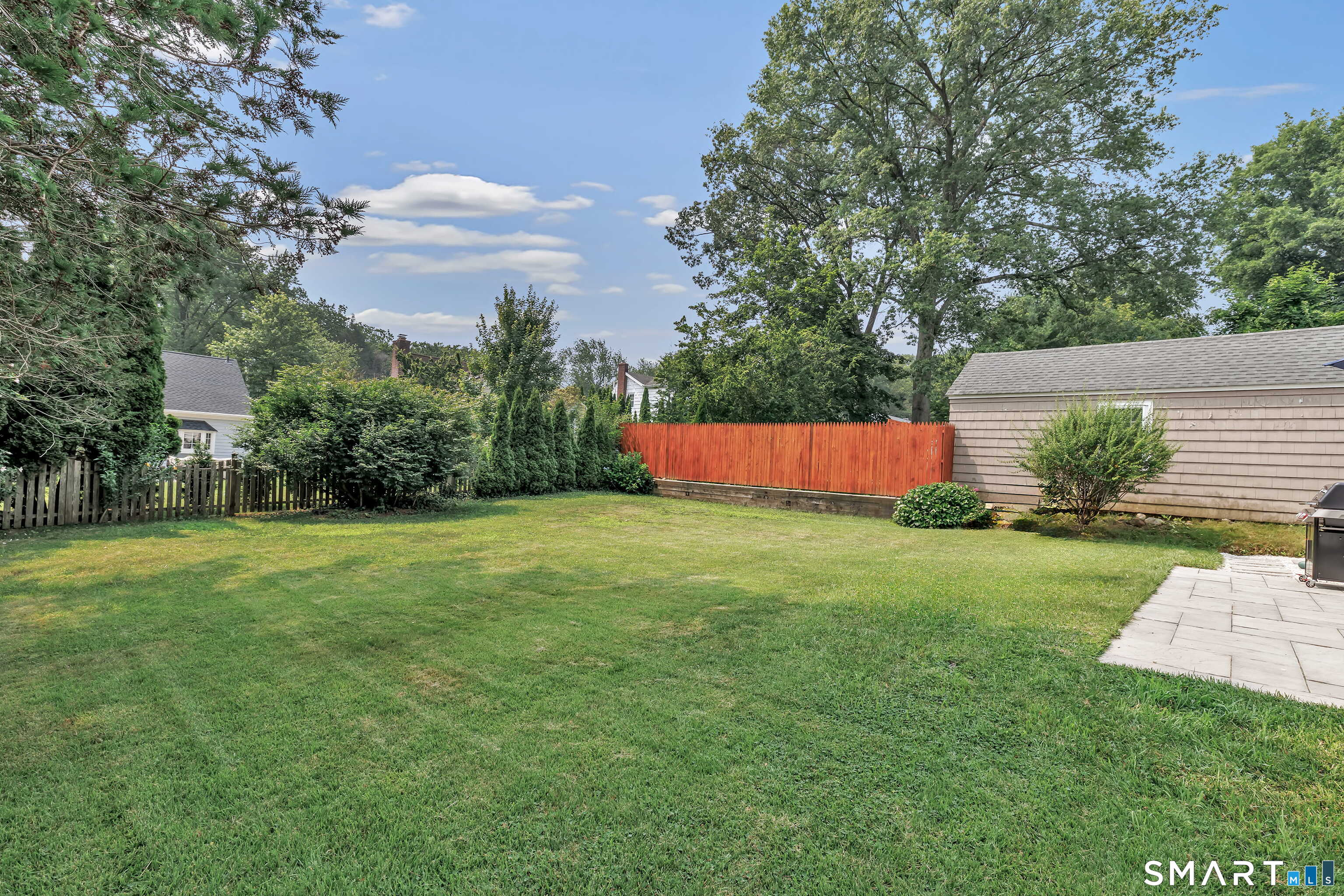 85 Louvain Street Fairfield CT 06825