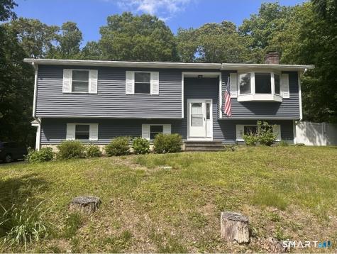 1455 Old Colchester Road Montville CT 06370