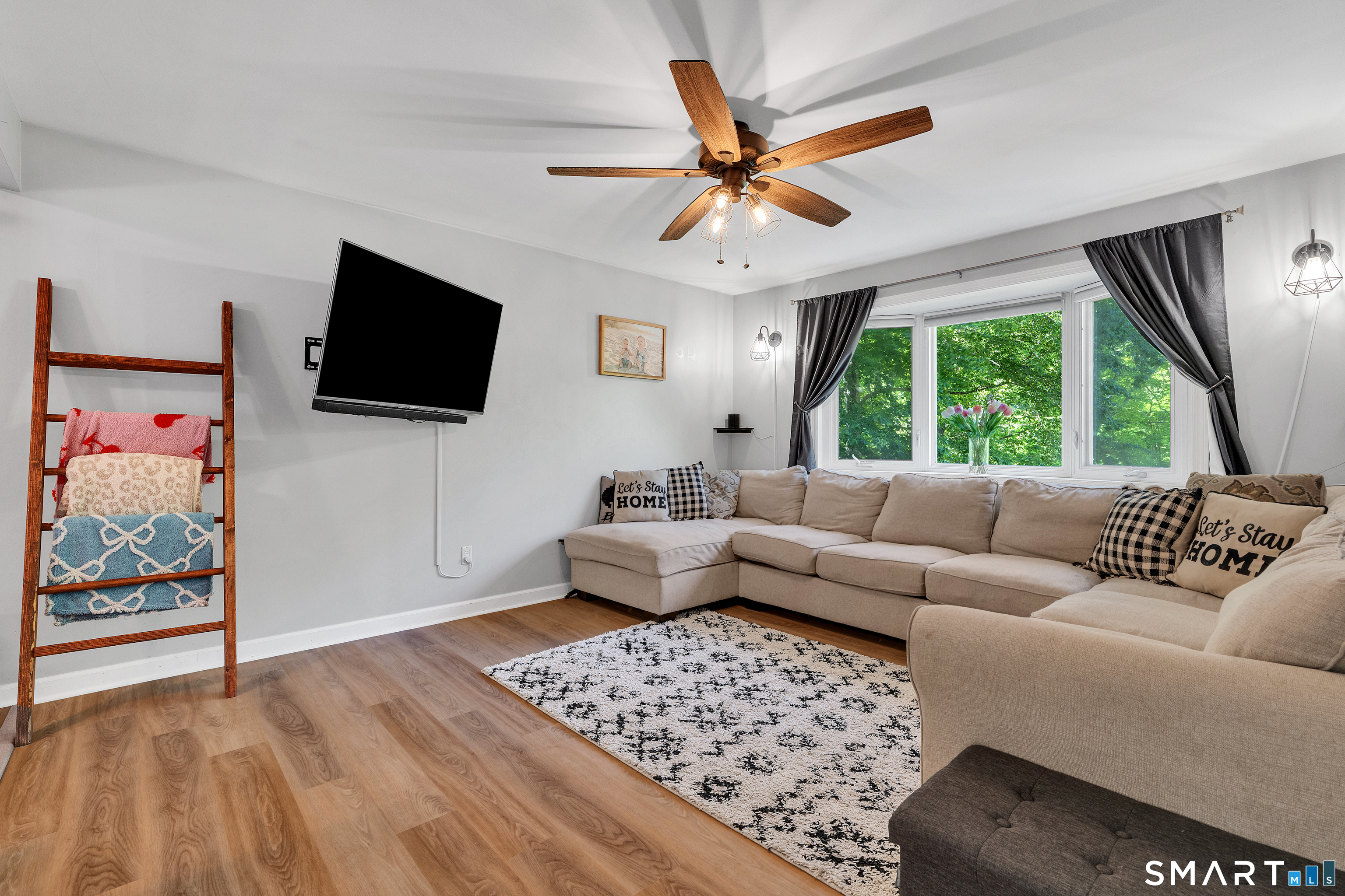 1455 Old Colchester Road Montville CT 06370