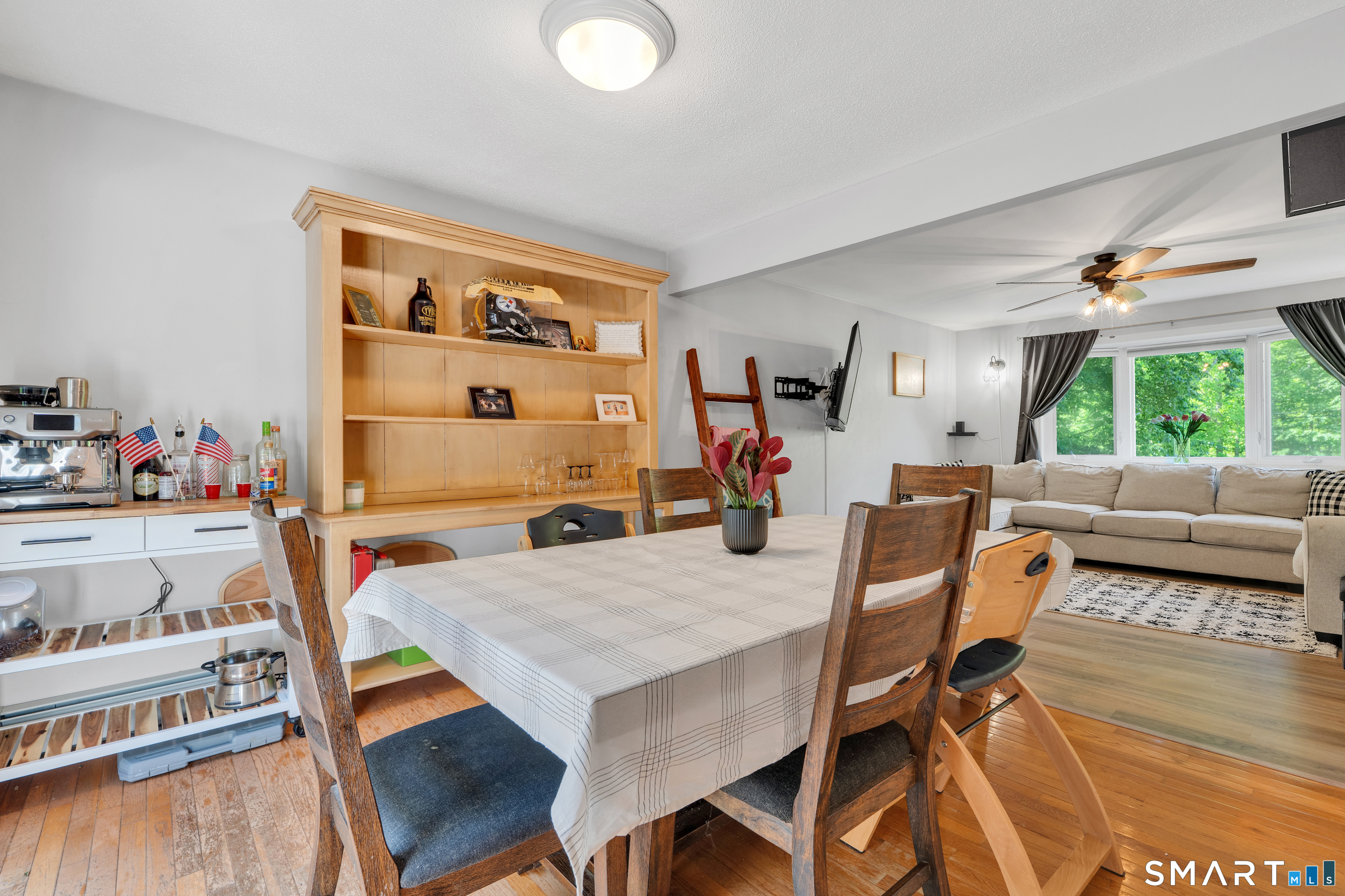 1455 Old Colchester Road Montville CT 06370