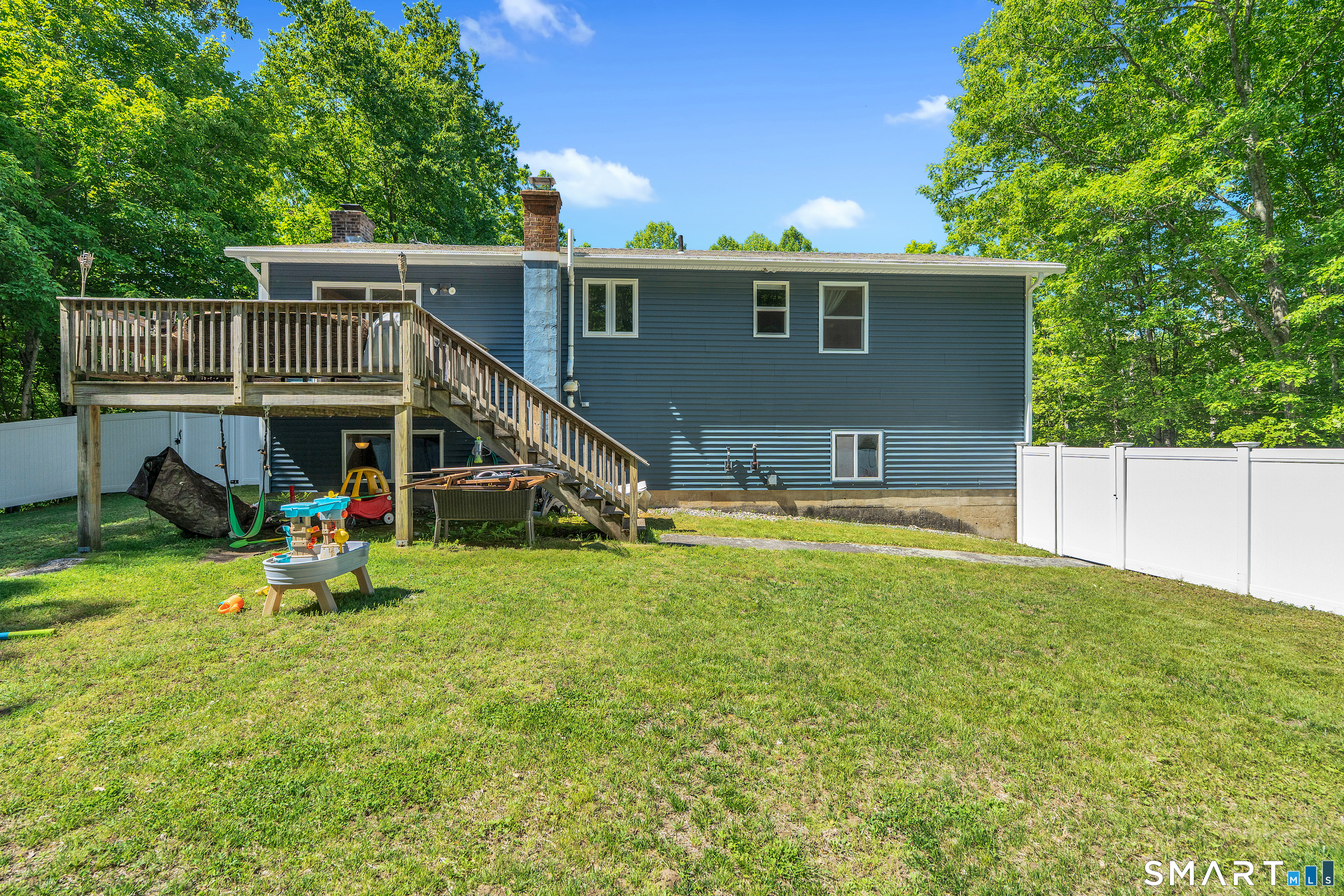 1455 Old Colchester Road Montville CT 06370