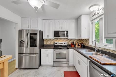 1455 Old Colchester Road Montville CT 06370