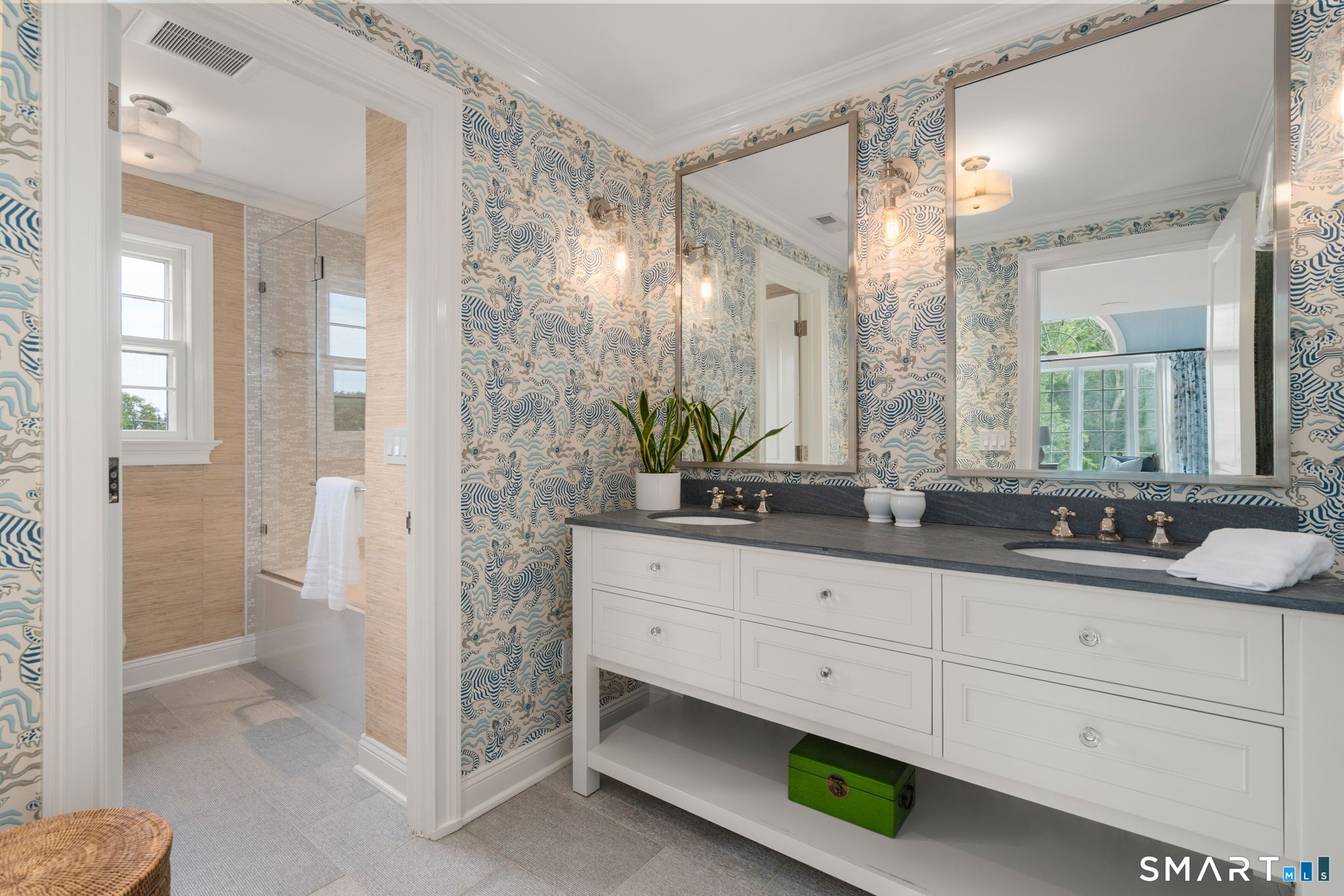 14 Middle Beach West Road Madison CT 06443