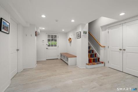 14 Middle Beach West Road Madison CT 06443