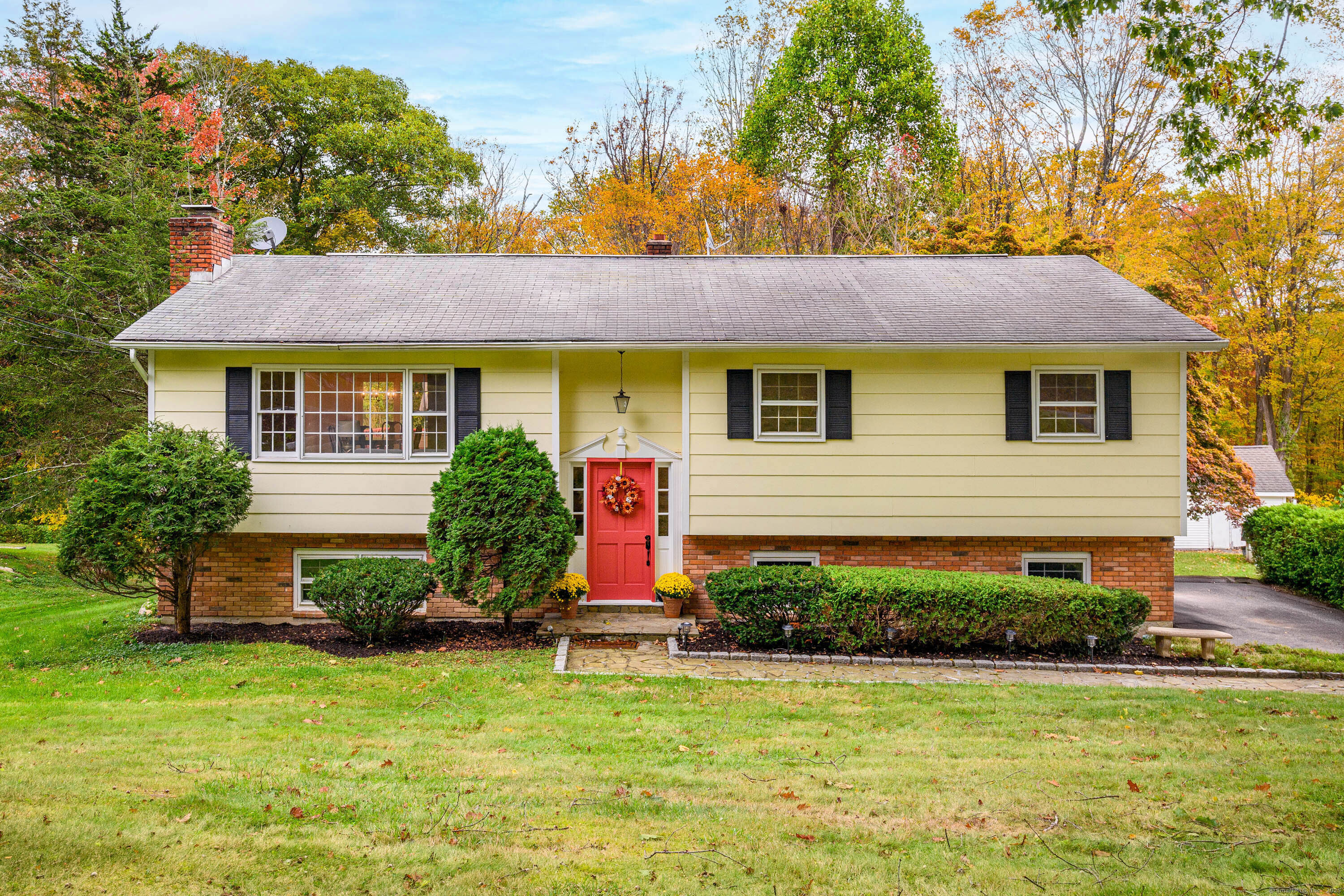 35 Eastwood Road Danbury CT 06811