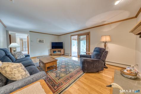 168 Debbie Drive South Windsor CT 06074