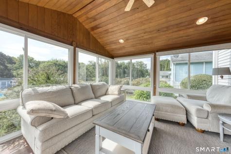 168 Debbie Drive South Windsor CT 06074