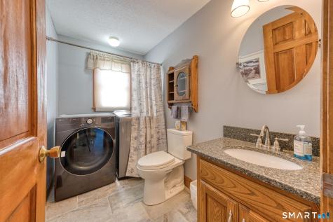 168 Debbie Drive South Windsor CT 06074