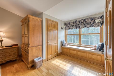 168 Debbie Drive South Windsor CT 06074