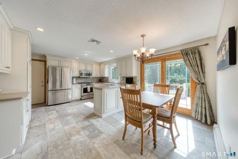 168 Debbie Drive South Windsor CT 06074