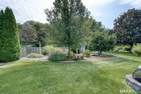 168 Debbie Drive South Windsor CT 06074