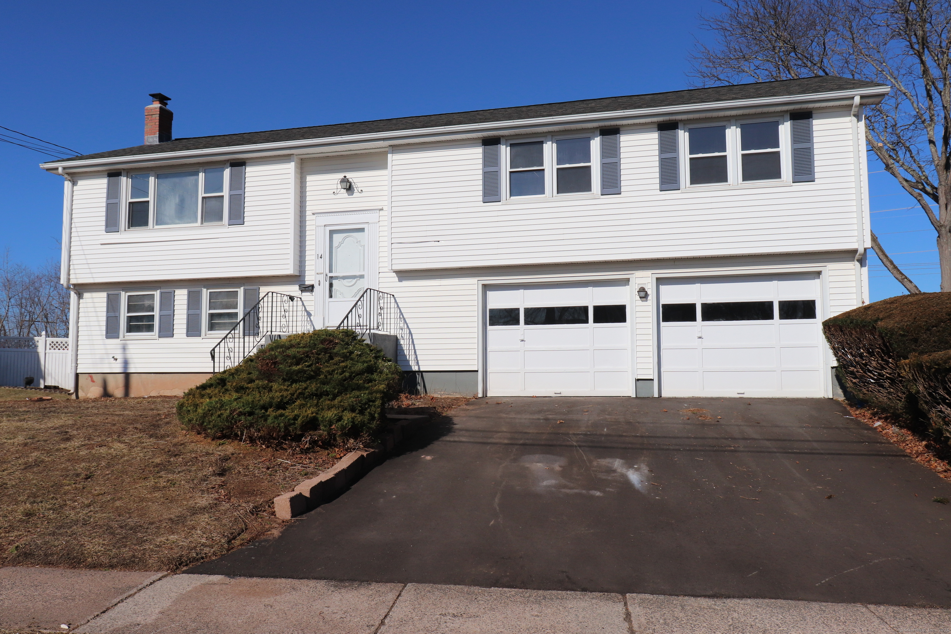 14 Ivory Road Bloomfield CT 06002