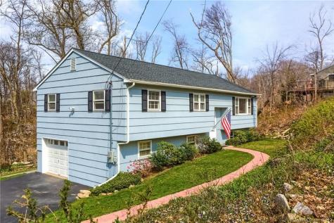 10 Deer Run Road Brookfield CT 06804