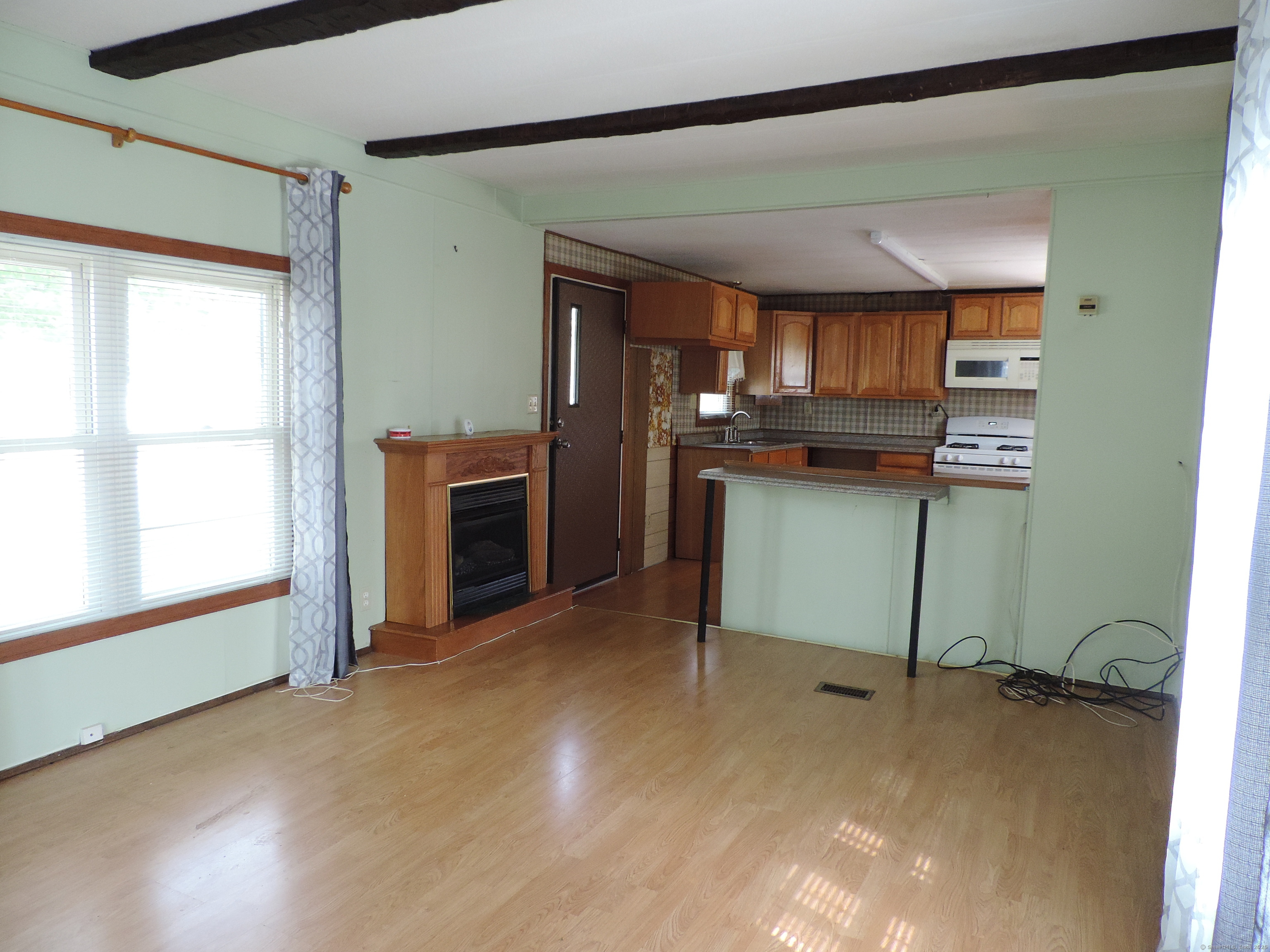 81 Parkway Drive Thompson CT 06277