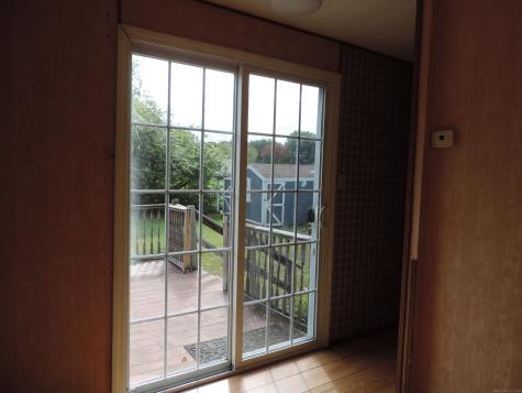 81 Parkway Drive Thompson CT 06277