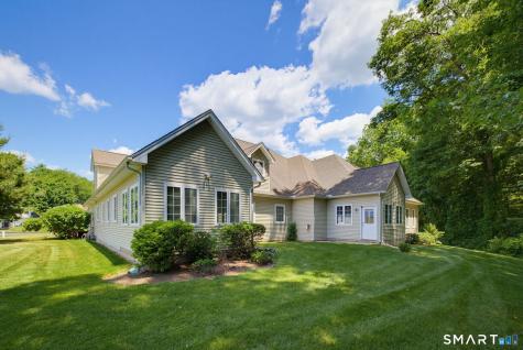 175 Oliver Way Bloomfield CT 06002