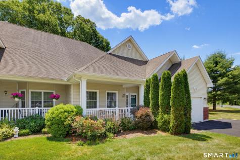 175 Oliver Way Bloomfield CT 06002