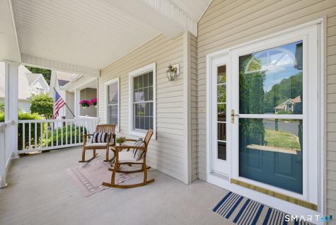 175 Oliver Way Bloomfield CT 06002