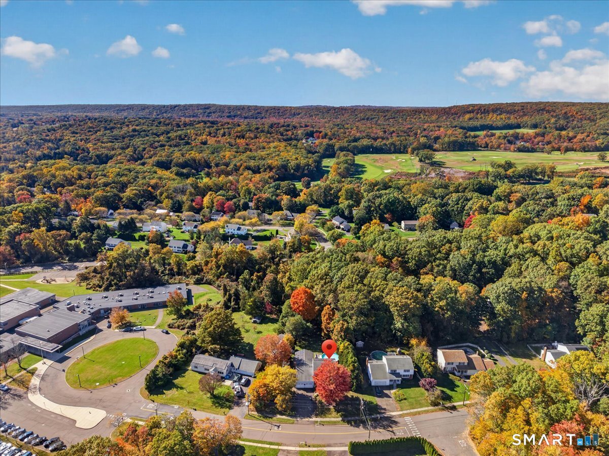 52 Kirk Road Hamden CT 06514