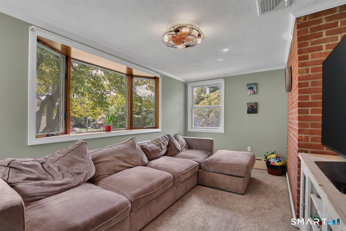 568 Old Main Street Rocky Hill CT 06067