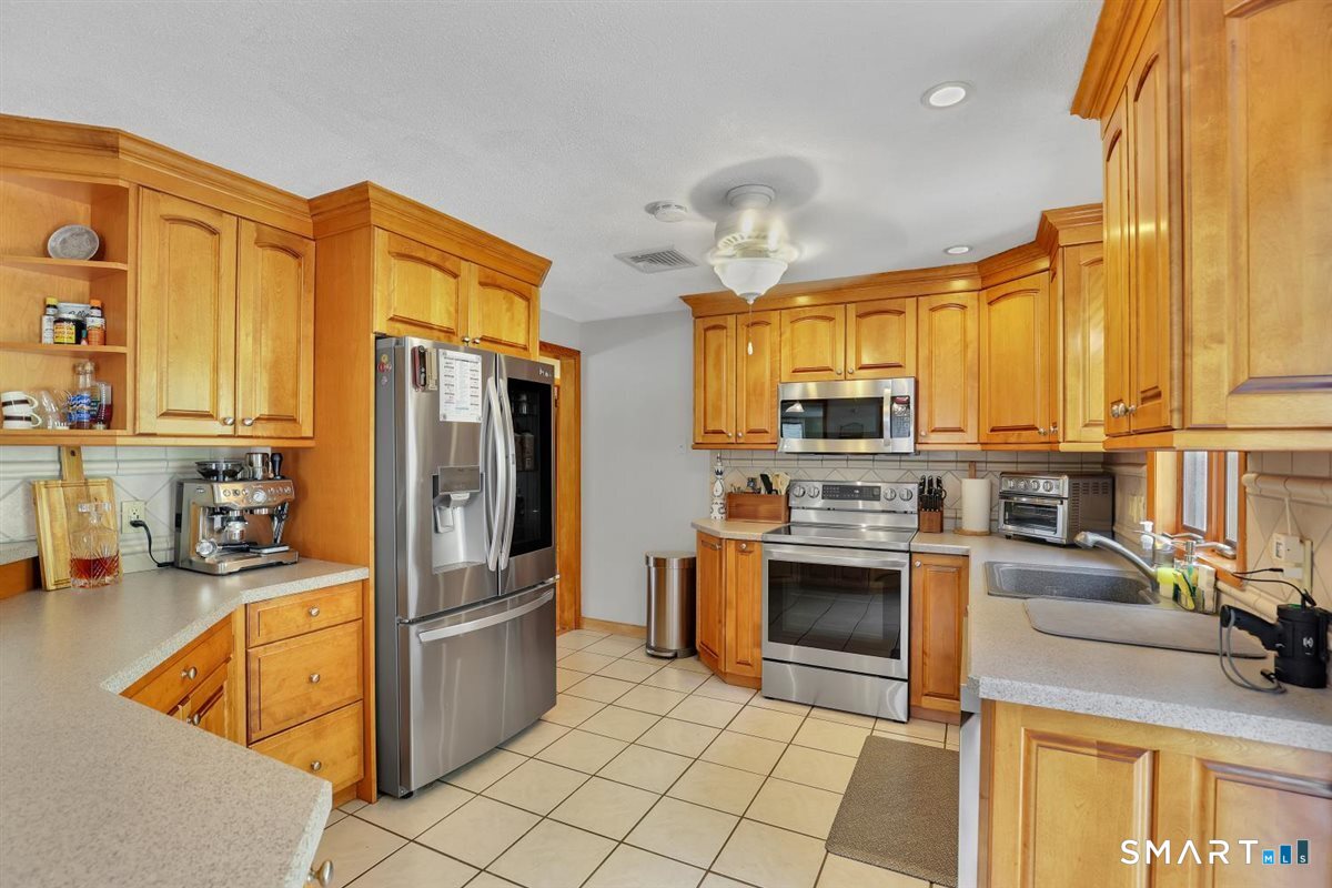 568 Old Main Street Rocky Hill CT 06067