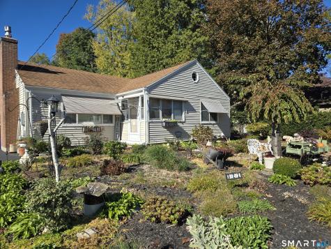 321 Middletown Avenue Wethersfield CT 06109