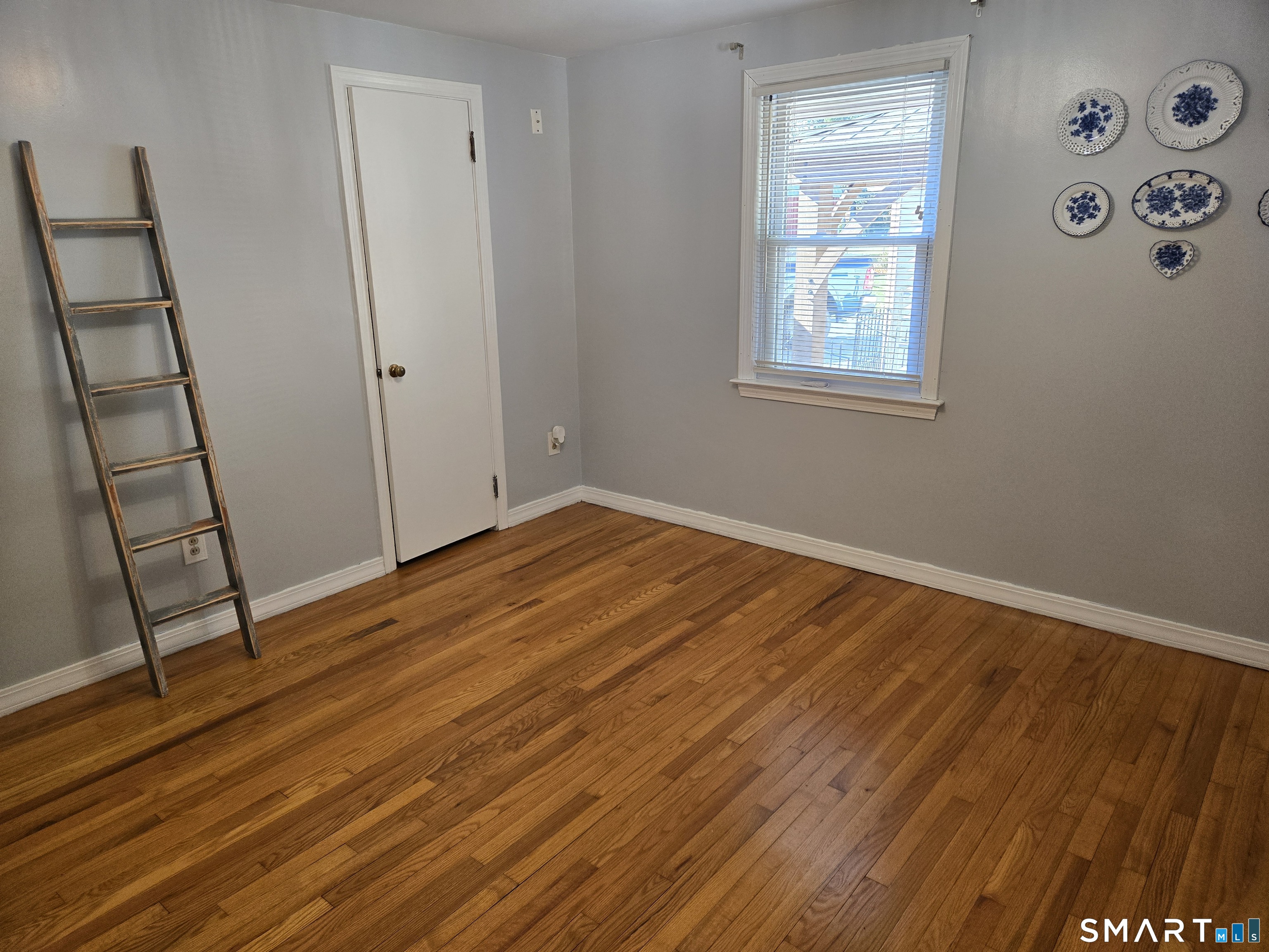 321 Middletown Avenue Wethersfield CT 06109
