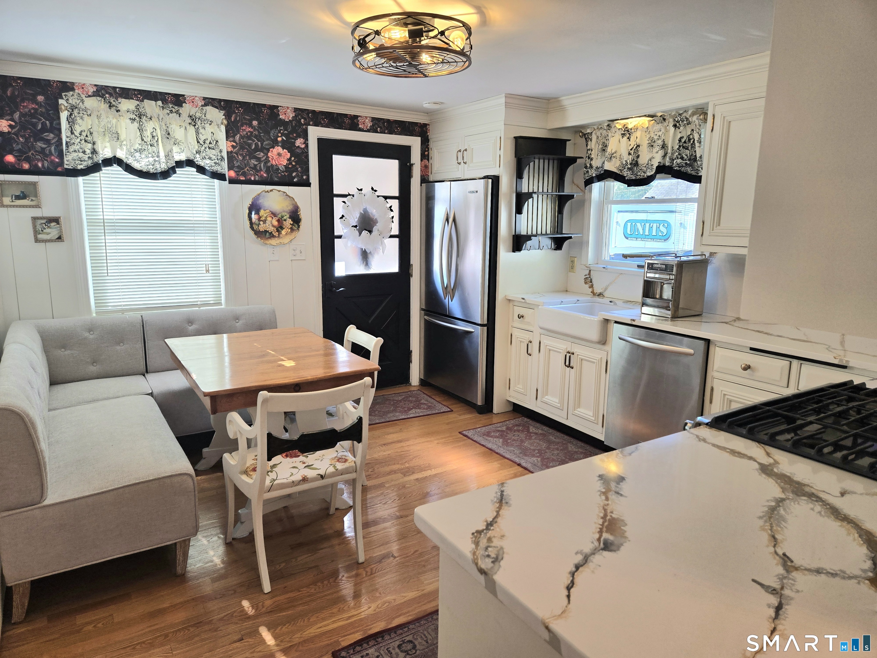 321 Middletown Avenue Wethersfield CT 06109