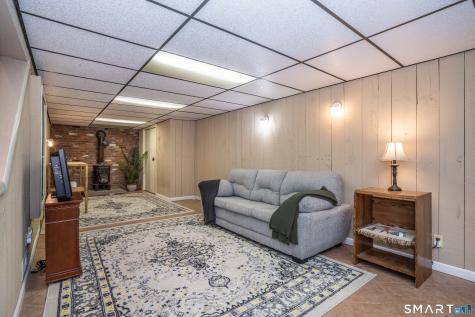 103 Webster Street Farmington CT 06085