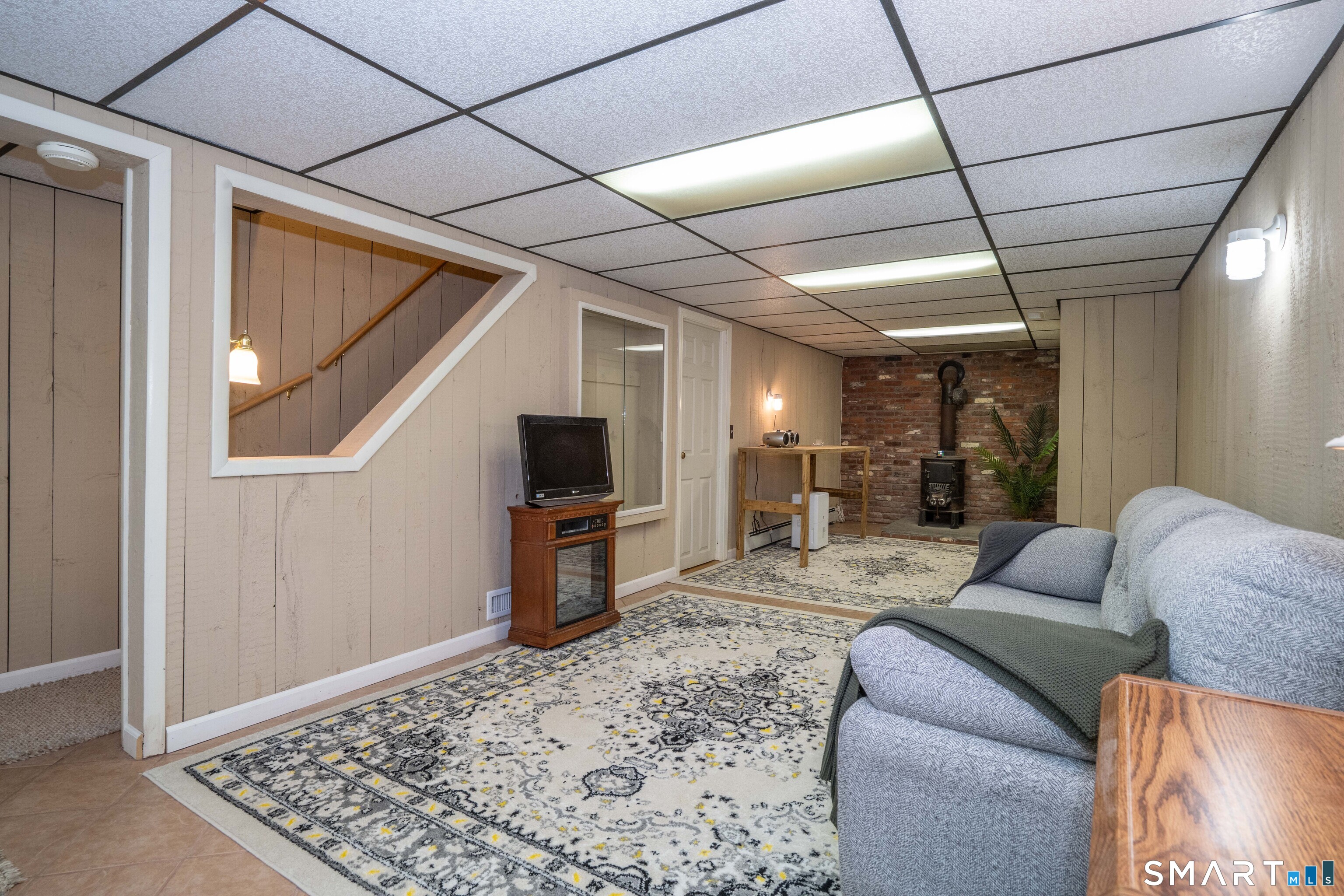 103 Webster Street Farmington CT 06085