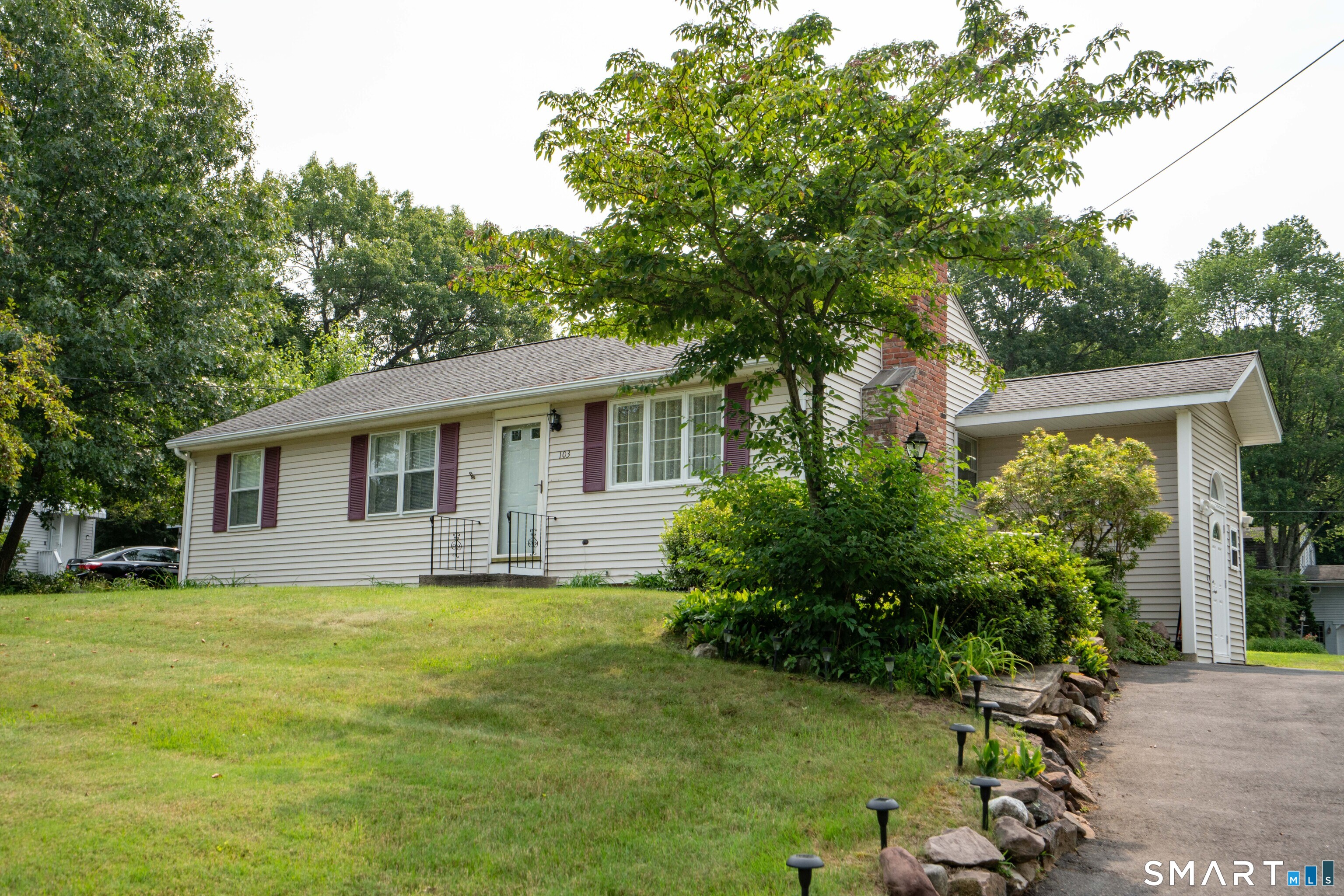 103 Webster Street Farmington CT 06085