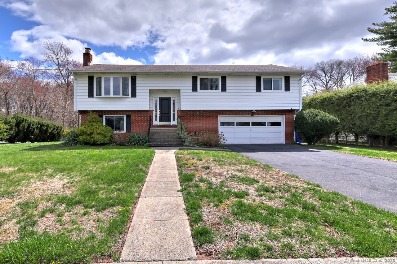 88 Howard Drive Hamden CT 06514