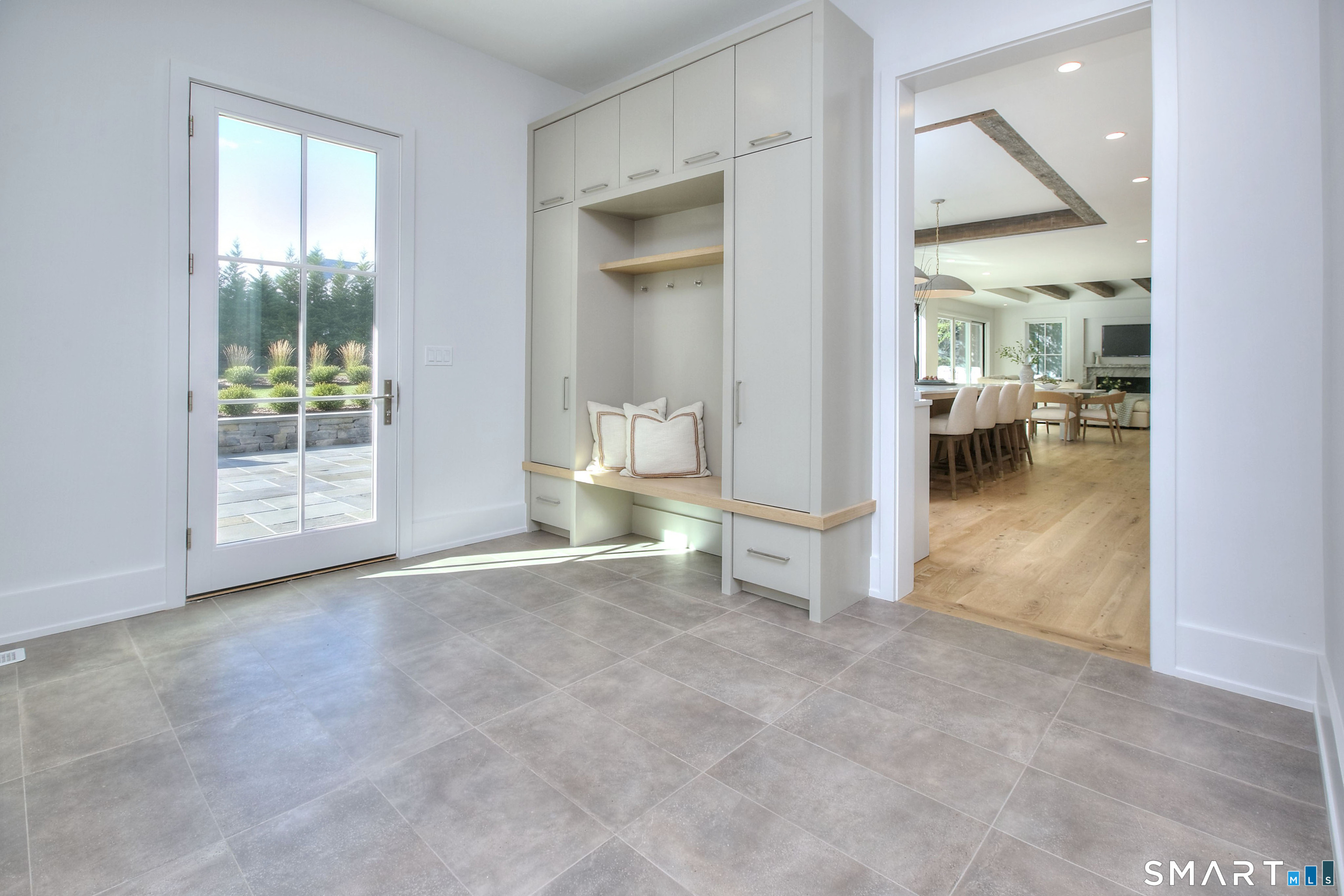 8 Pleasant Valley Lane Westport CT 06880