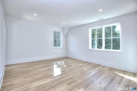 8 Pleasant Valley Lane Westport CT 06880