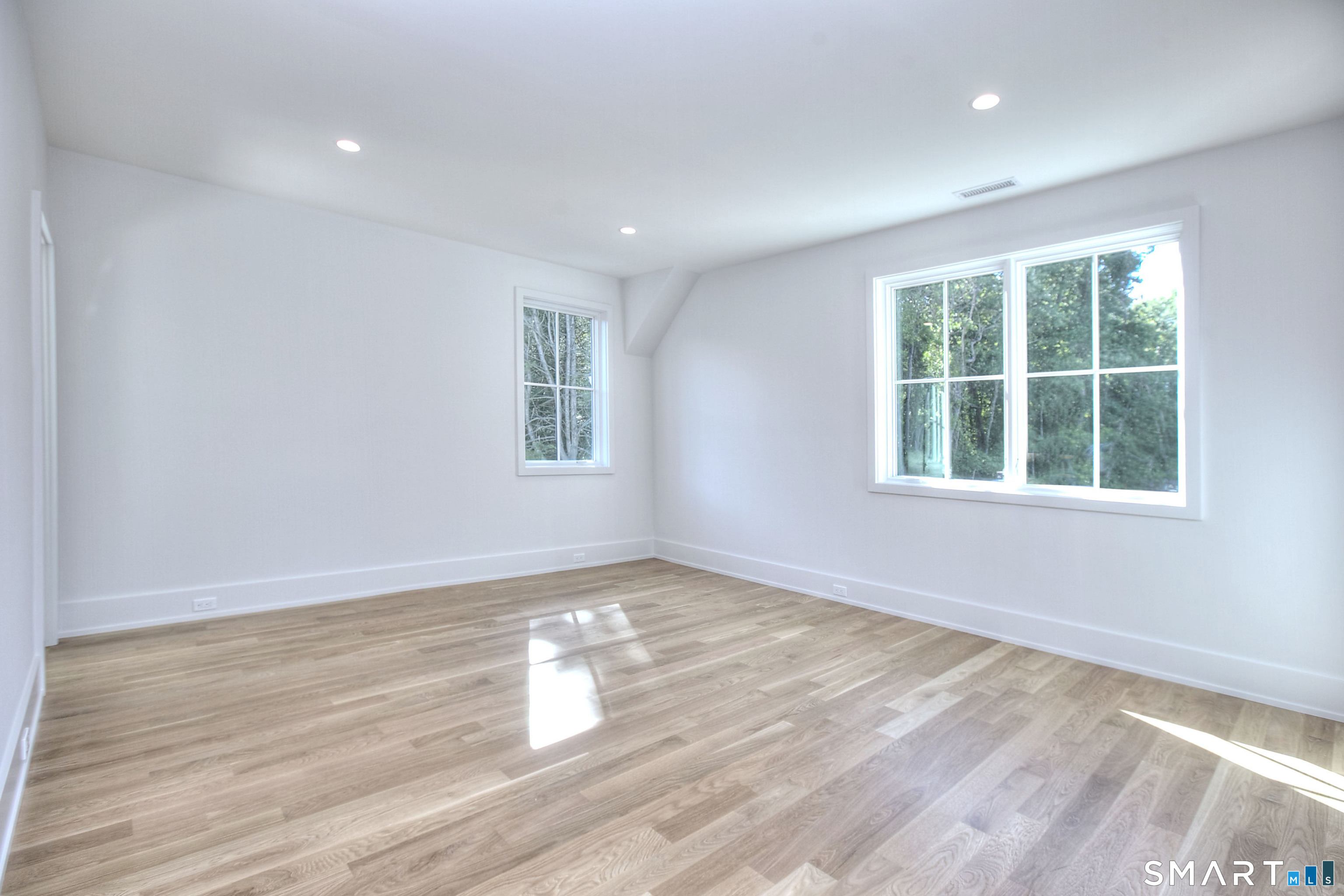 8 Pleasant Valley Lane Westport CT 06880