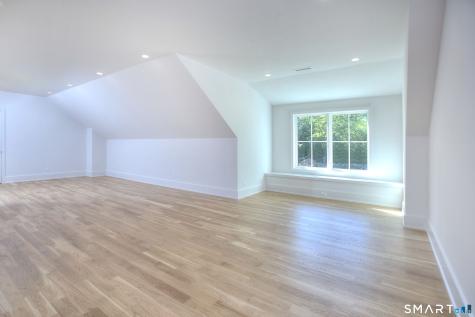 8 Pleasant Valley Lane Westport CT 06880