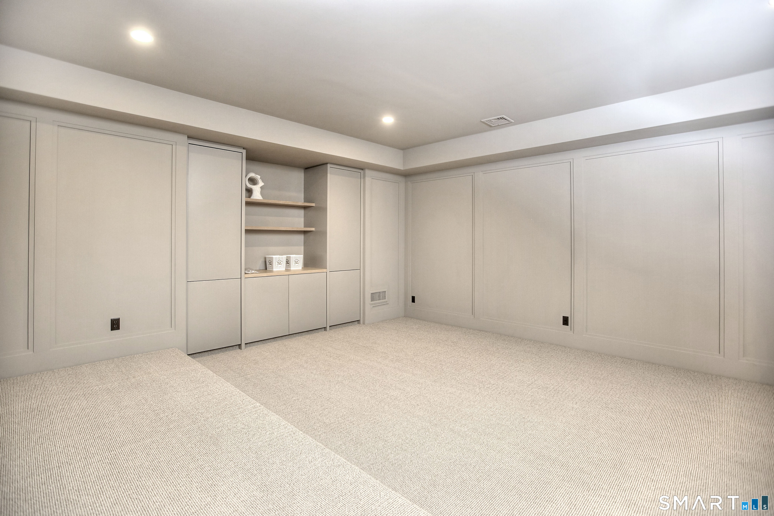 8 Pleasant Valley Lane Westport CT 06880