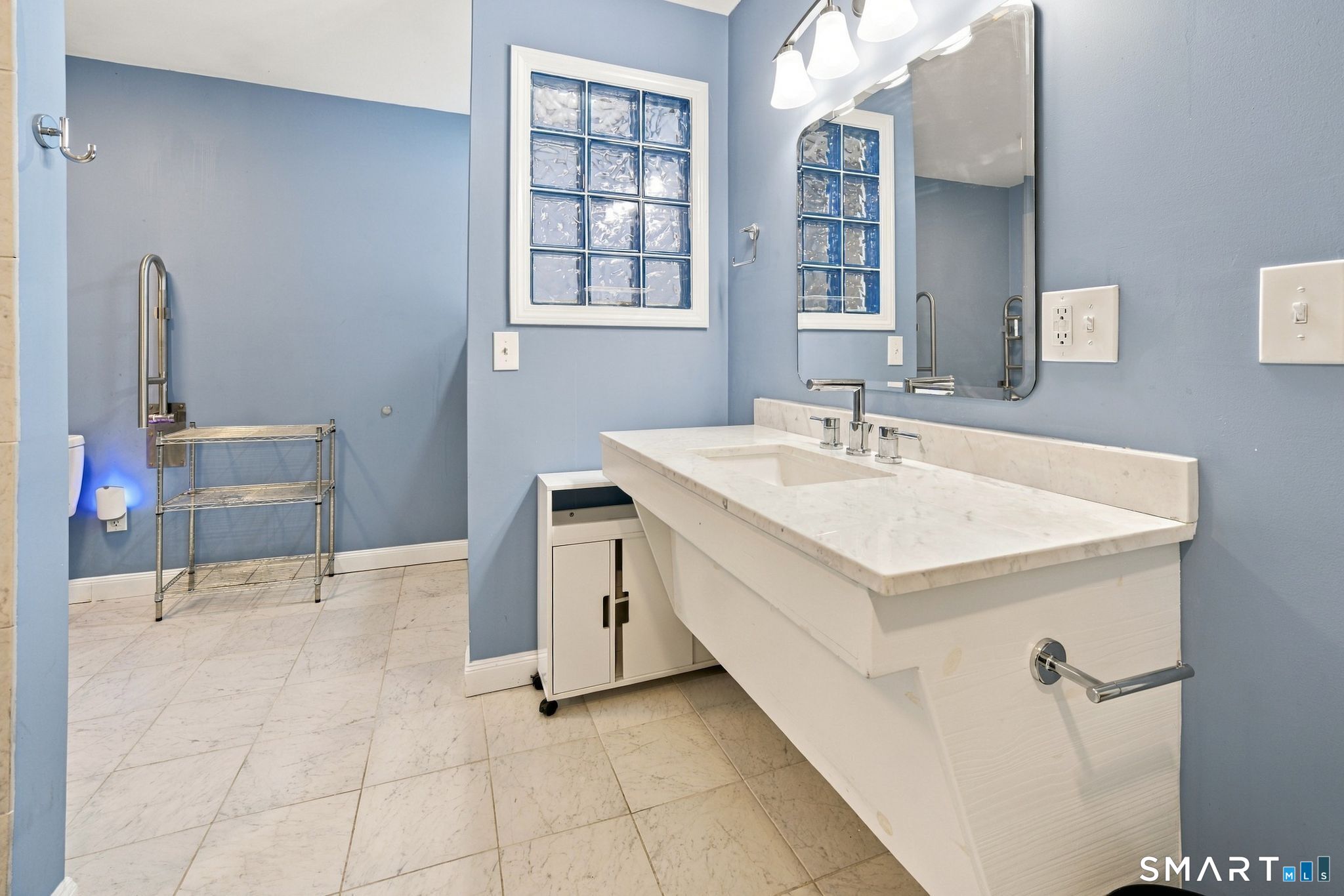 163 Juniper Drive Avon CT 06001