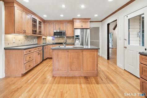 163 Juniper Drive Avon CT 06001