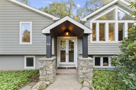 44 Echo Lane Glastonbury CT 06073