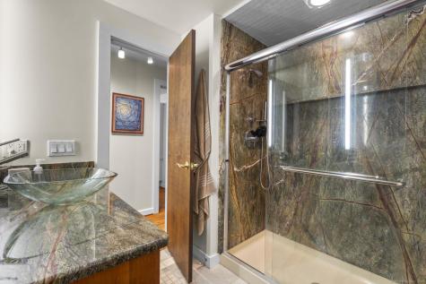 44 Echo Lane Glastonbury CT 06073