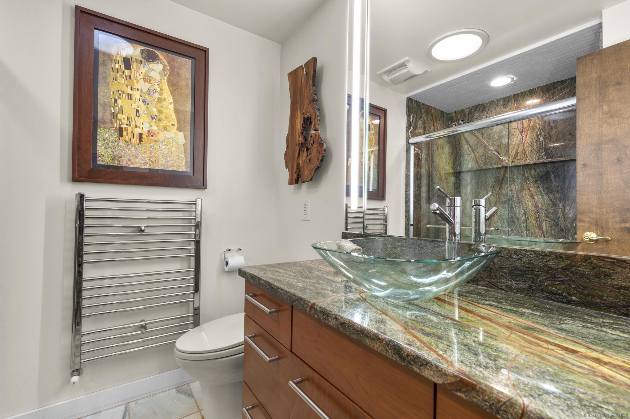 44 Echo Lane Glastonbury CT 06073