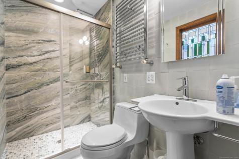 44 Echo Lane Glastonbury CT 06073