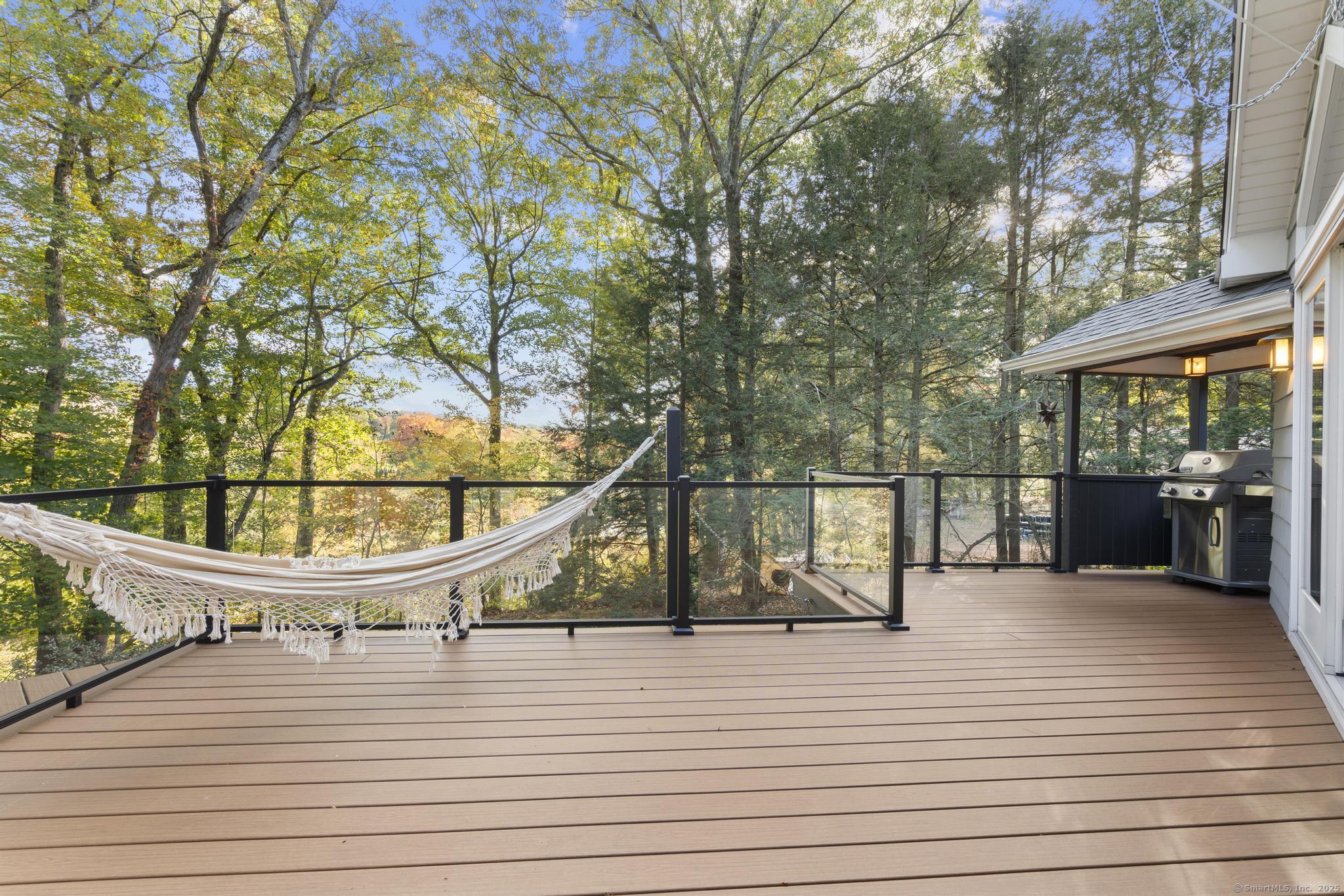 44 Echo Lane Glastonbury CT 06073